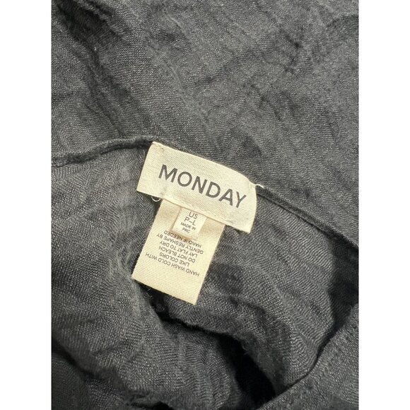 Monday Swimwear South Beach Sarong in Black Crinkle Linen - Picture 5 of 5